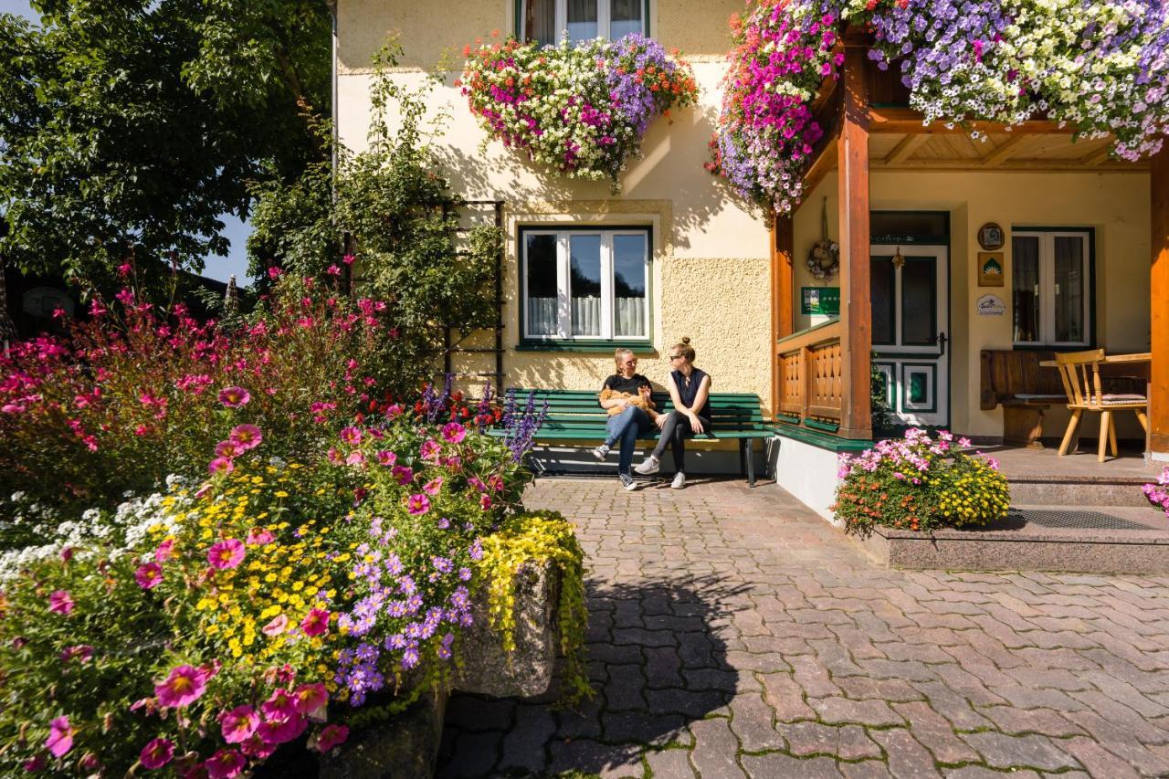 Pension Glitschnerhof Aigen im Ennstal Exterior photo